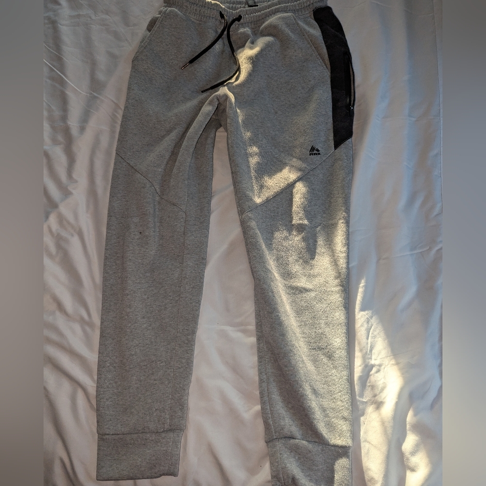 RBX Mens‎ Medium Gray Athetic Joggers With Draw String